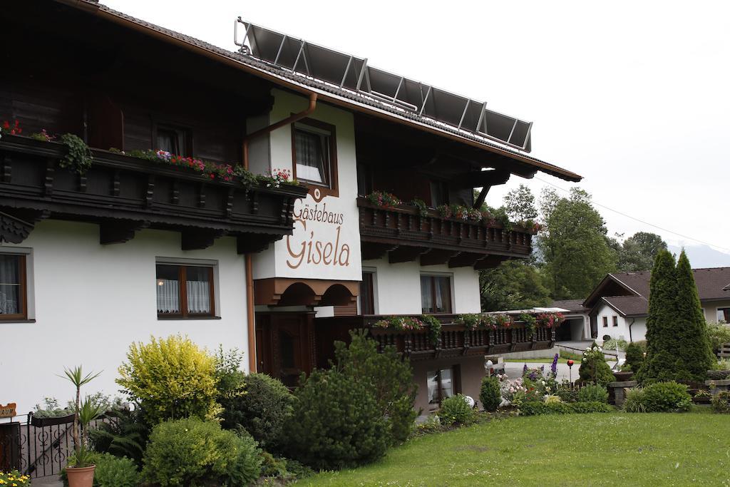 Gästehaus Gisela Bruck am Ziller Exterior foto