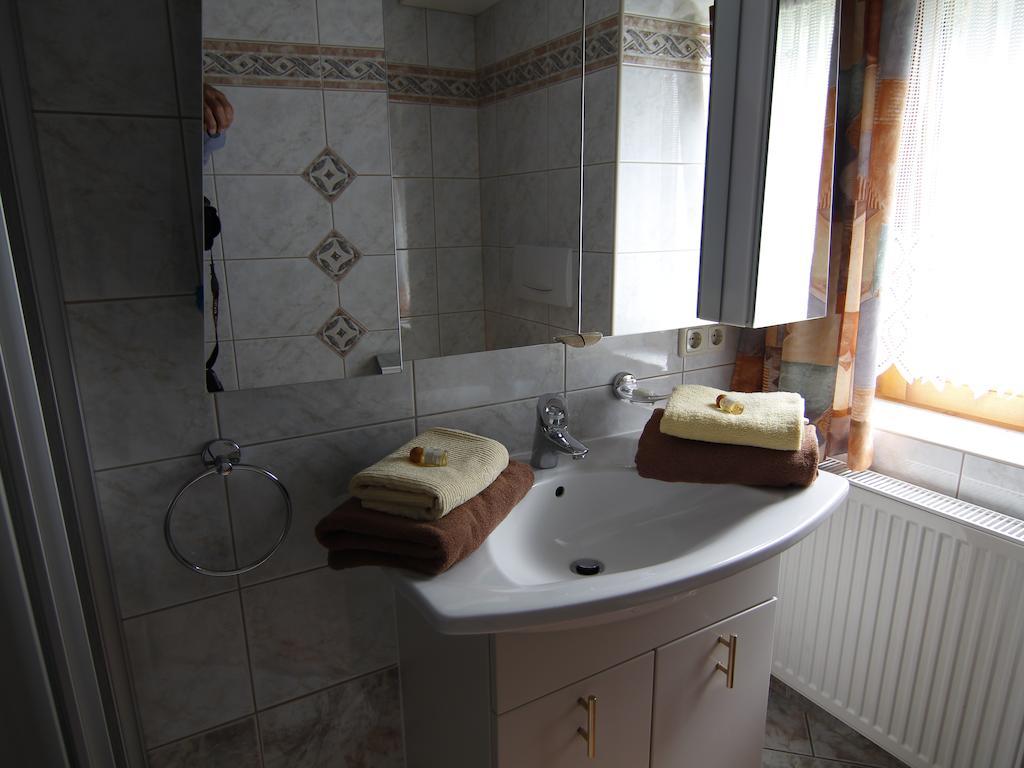 Gästehaus Gisela Bruck am Ziller Zimmer foto